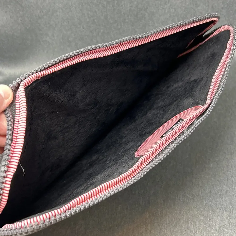 Herschel Supply Company wrap your